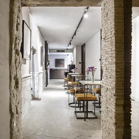 Unicum Suite Napoli Centro Storico Extérieur photo