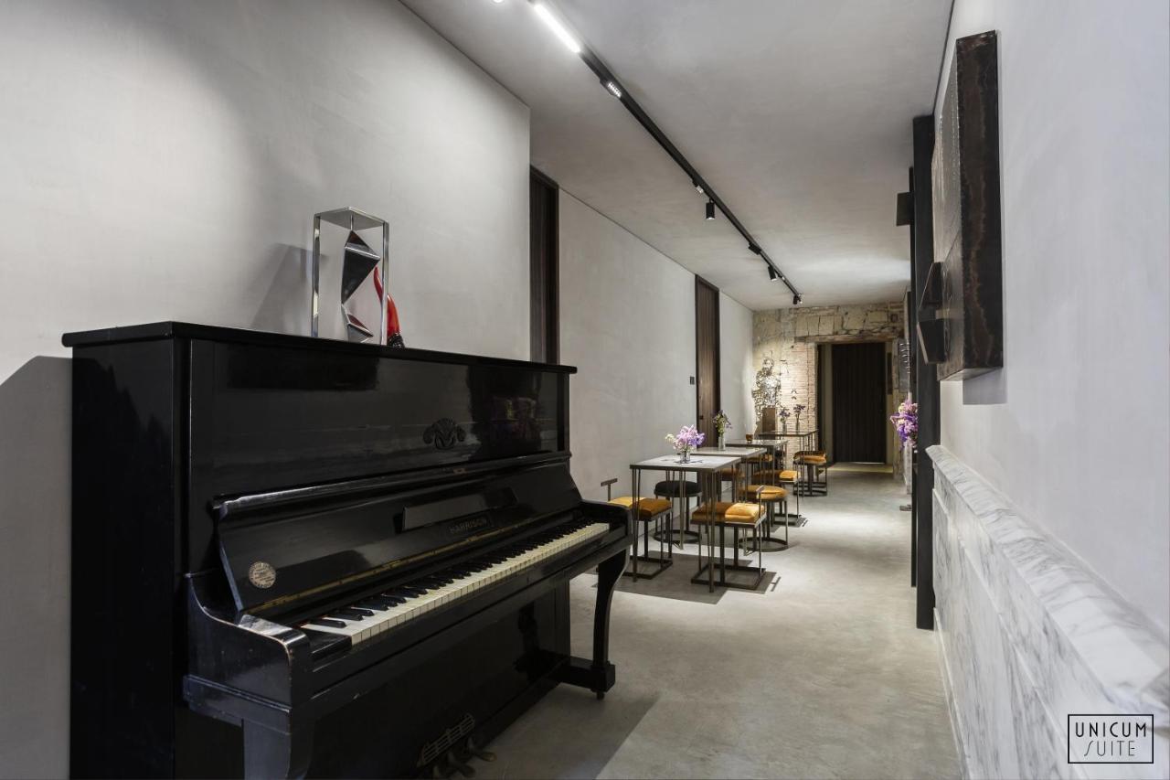 Unicum Suite Napoli Centro Storico Extérieur photo