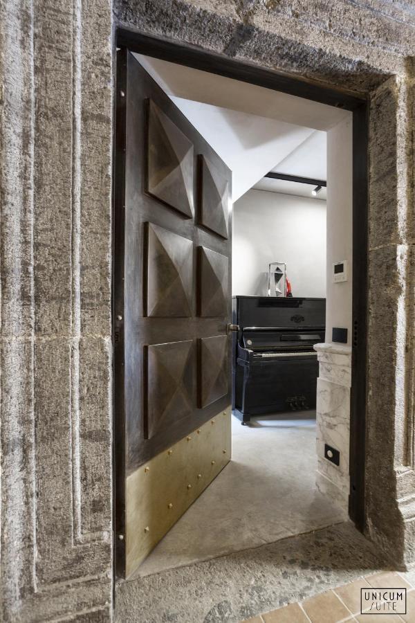 Unicum Suite Napoli Centro Storico Extérieur photo